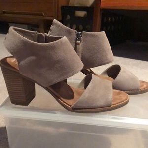 Tom’s majorca cutout sandal women’s size 8.5